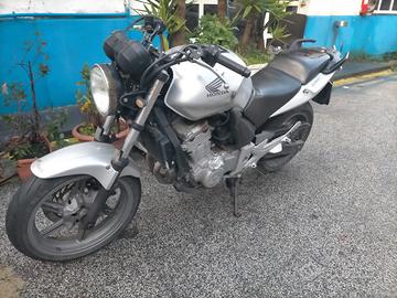 Honda cbf 500