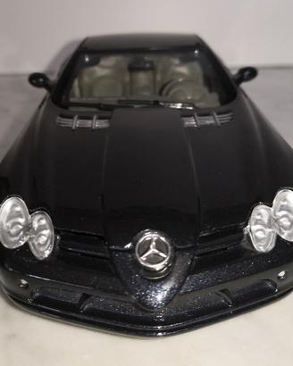 MERCEDES-BENZ SLR McLAREN (2004), 1/24 MOTOR-MAX