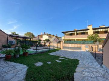 3 LOCALI A COMACCHIO