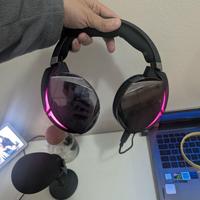 Cuffie Asus Rog Strix Fusion 700