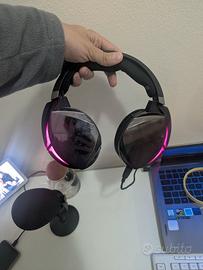 Cuffie Asus Rog Strix Fusion 700
