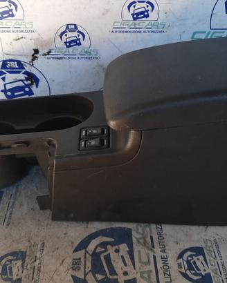 SUBARTU IMPREZA 2010 - BRACCIOLO CENTRALE