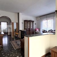 Villa singola su un livello con scoperto privato