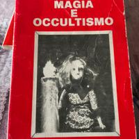Libro trattato di magia e occultismo 