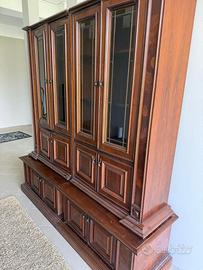 Elegante Mobile Libreria Vetrina in Stile Classico