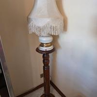 Lampada da terra vintage stile classico