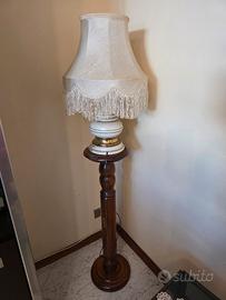 Lampada da terra vintage stile classico