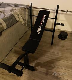 Panca JK Fitness con bilancere e pesi