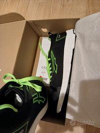 Scarpe antinfortunistiche upower nuove