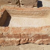 Fioriera rustica in Carparo marmoreo blocco antico