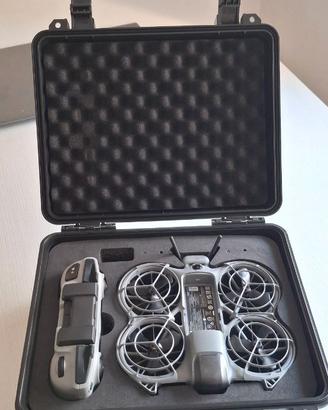 drone dji neo 2 combo  con 3 batterie