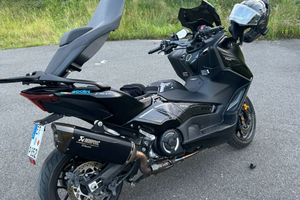 Scooter tmax anno 2024