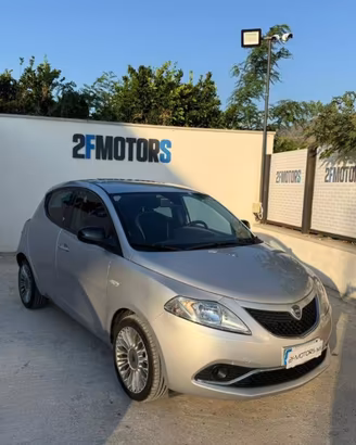Lancia Ypsilon 1.3 mjt Gold s&s 95cv my16
