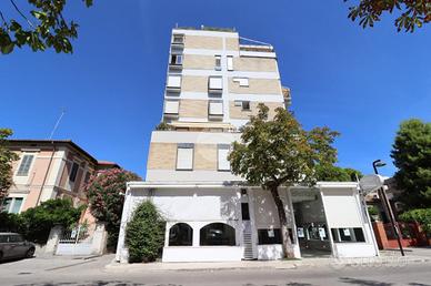 5 LOCALI A GIULIANOVA