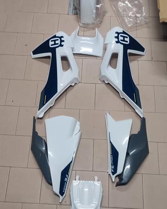 plastiche originali husqvarna fe 250 2021