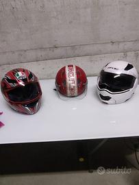2 caschi integrali e 1 semi-integrale