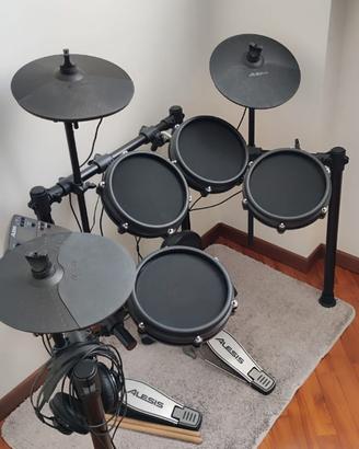 Batteria Alesis Nitro Mesh kit