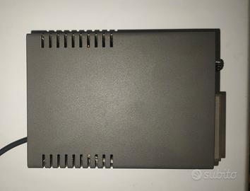 Alimentatore regolabile 