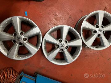CERCHI USATI RAGGIO 17 POLLICI NISSAN Qashqai J10 