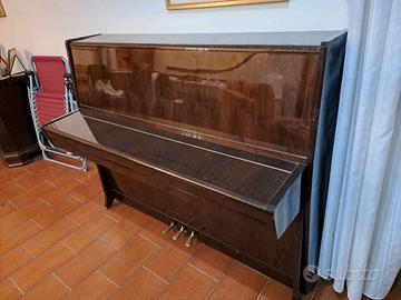 Pianoforte verticale