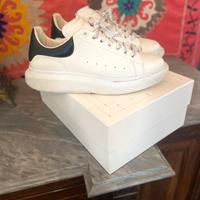 Alexander McQueen 44