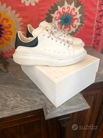 Alexander McQueen 44