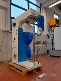 Manichino automatico per stiro capispala/pantaloni