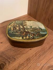 Scatola in latta vintage