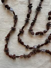 Collana etnica artigianale semi naturali Bolivia