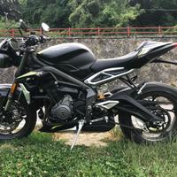 Triumph Street Triple RS