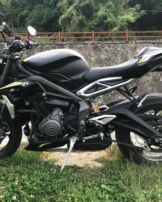Triumph Street Triple RS