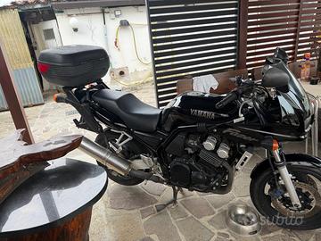 YAMAHA  FAZER  600   euro 1500