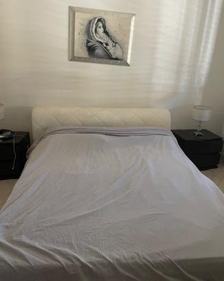 Letto matrimoniale pelle