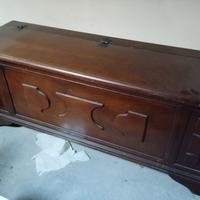 Cassapanca in legno