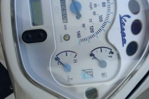 Vespa gran turismo 200 cc