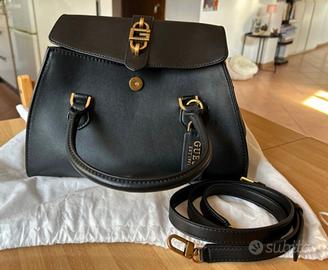 Borsa Guess nera elegante MAI USATA con tracolla