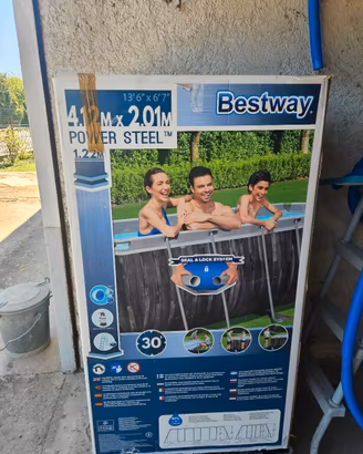 Piscina fuori terra 