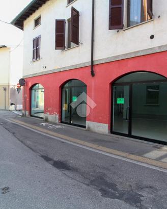 NEGOZIO A SORESINA
