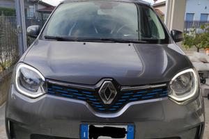 Twingo E-Tech Elettrica Intens MY21 – Immacolata,