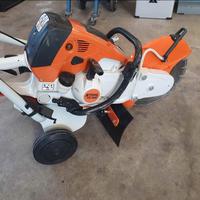 Troncatrice con carello Stihl