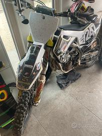 Husquarna 450 4t cross