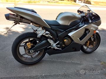 Kawasaki zx-6r 636 rr