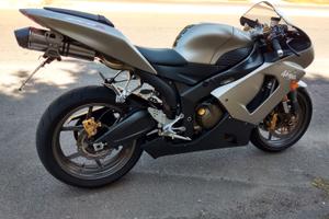 Kawasaki zx-6r 636 rr