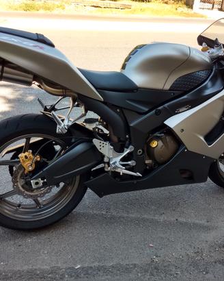 Kawasaki zx-6r 636 rr