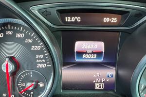 MERCEDES GLA 200 km 90.000