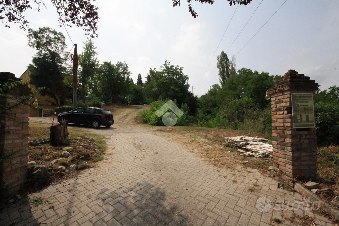 TER. RESIDENZIALE A VALSAMOGGIA - Vista 3