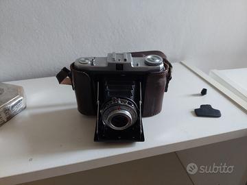 Macchina fotografica Nettar con soffietto anni 50