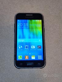 Samsung Galaxy j1 smartphone 