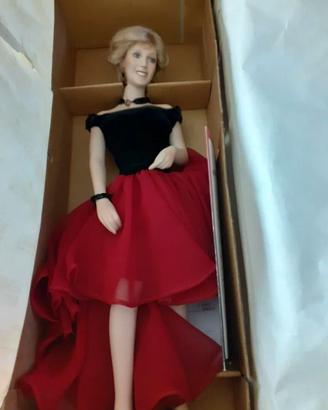 Bambola di Porcellana 14" DIANA IN SPAIN DOLL MIB