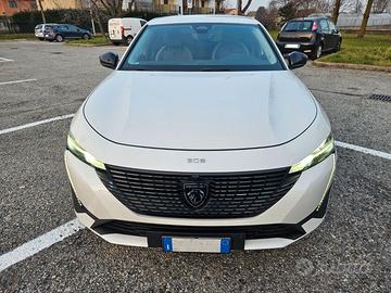 Peugeot 308 III serie BLUEHDI 130